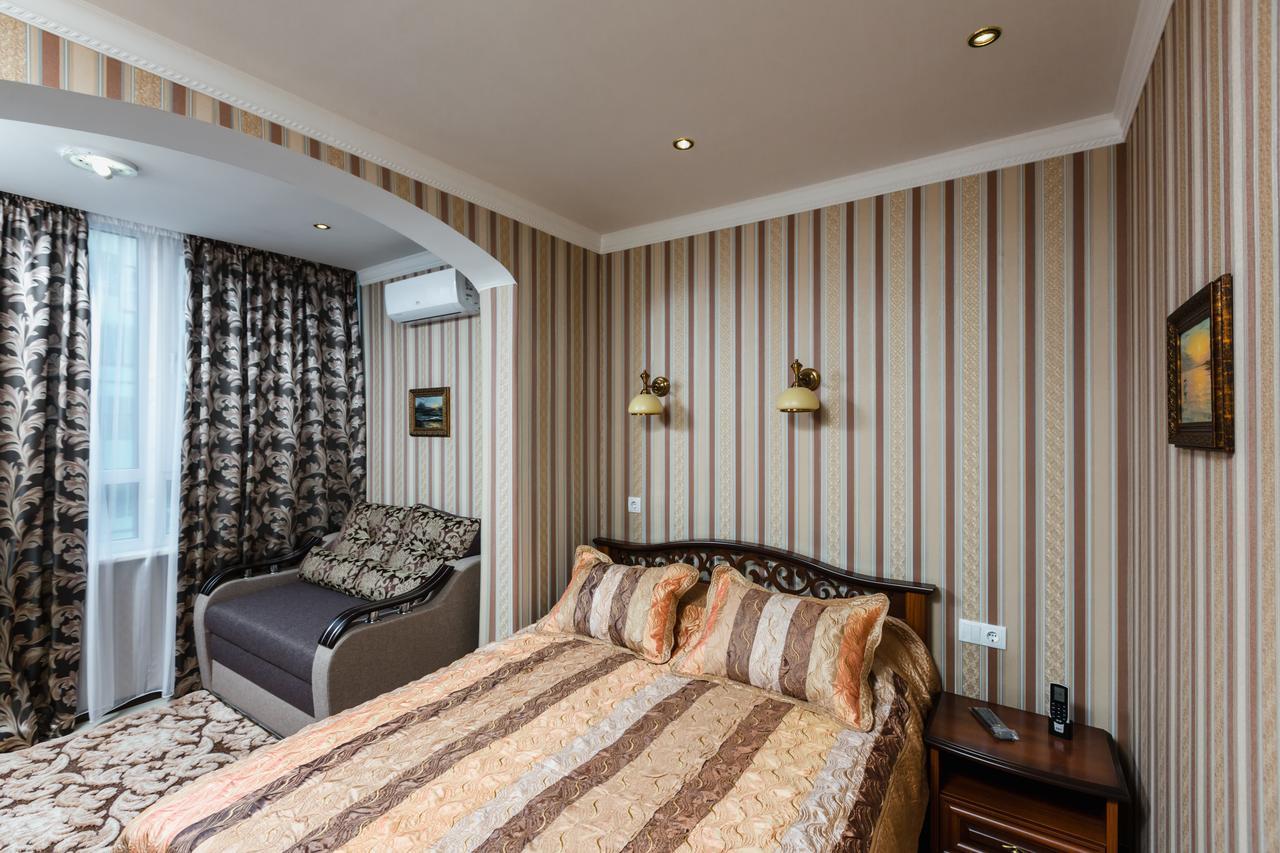 Nadobu Hotel Roshe Киев Экстерьер фото